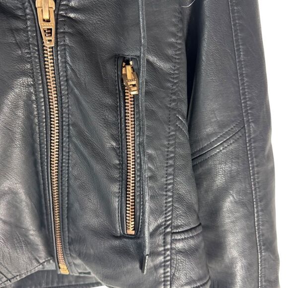 Blank NYC Black Faux Leather Hoodie Style Moto Jacket Sz XS - Picture 4 of 9